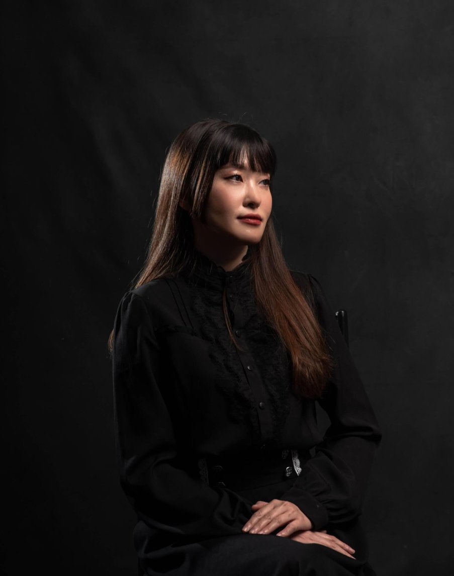 ESTER AMELIA